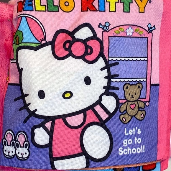 Hello Kitty stuffie and  it’s also a Book! EUC - Picture 2 of 9